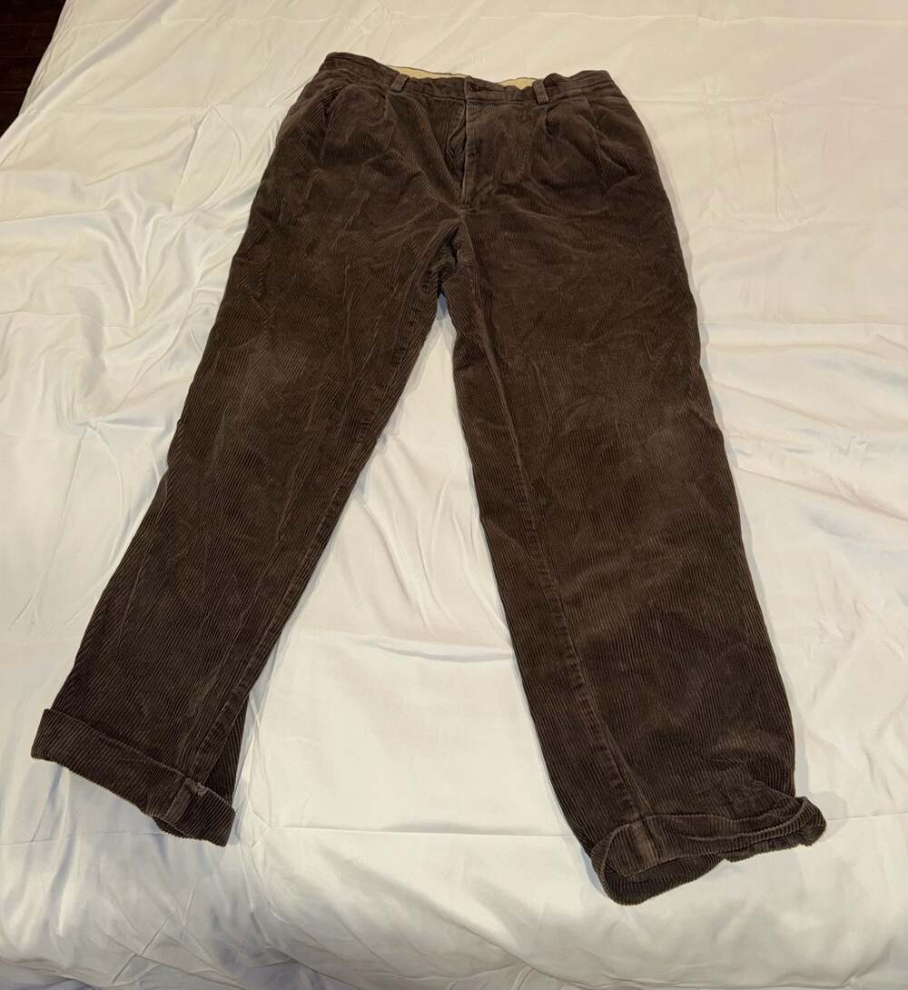 Vintage Y2K Banana Republic Smithfield Brown Corduroy pants